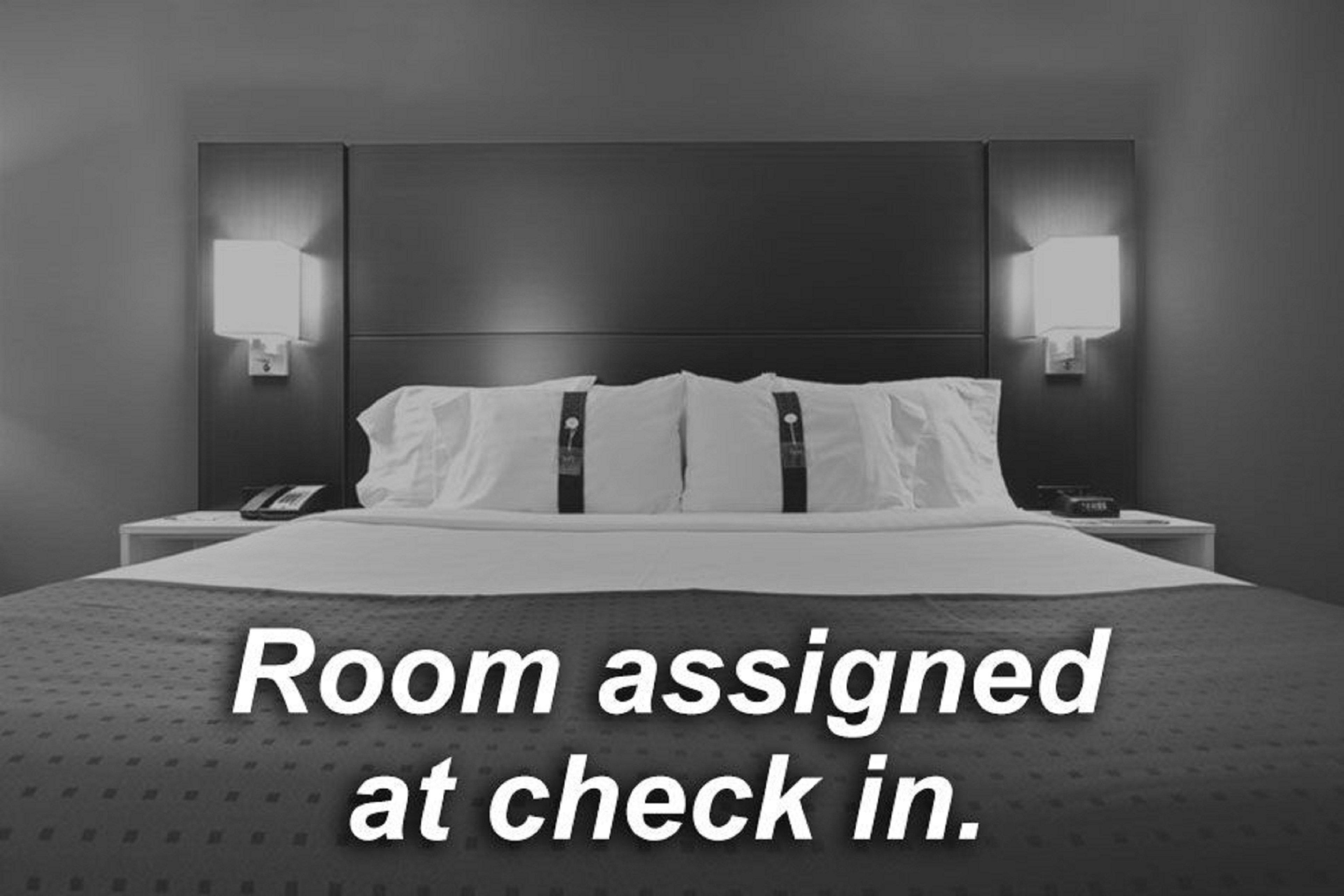 Holiday Inn Express Hotel & Suites Clarksville Ngoại thất bức ảnh
